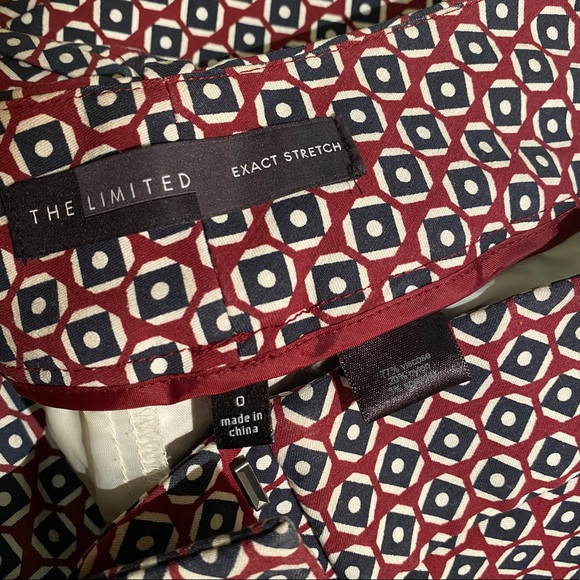 Red and blue patterned pants - Picture 5 of 5